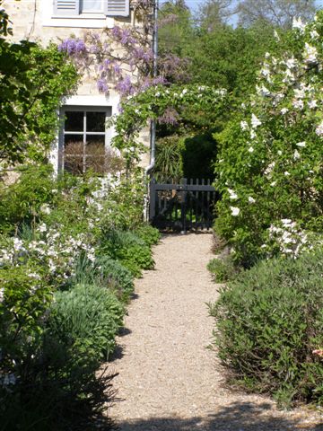 Vulaines-sur-Seine  jardin du musée Mallarmé