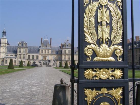 Fontainebleau cour des Adieux