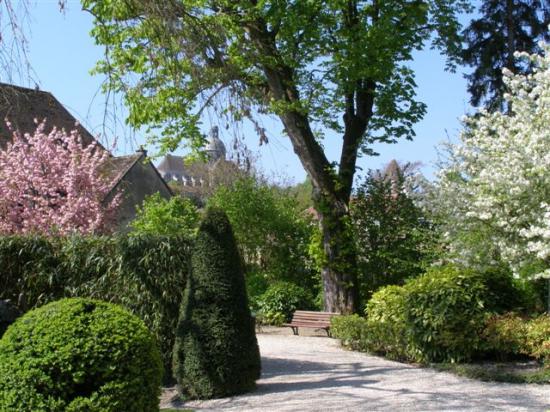 Provins  jardin Garnier