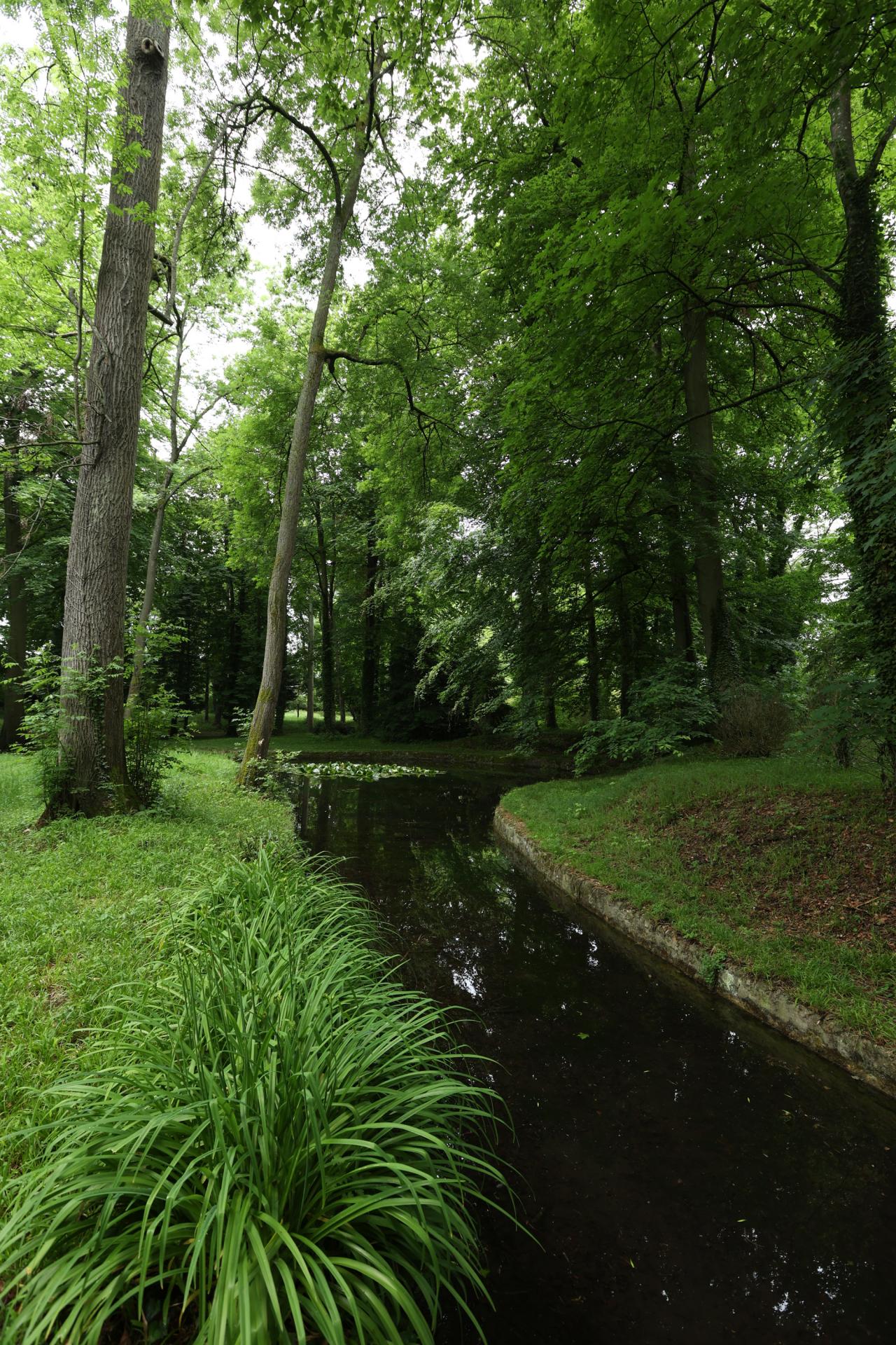 Melun Domaine parc Debreuil