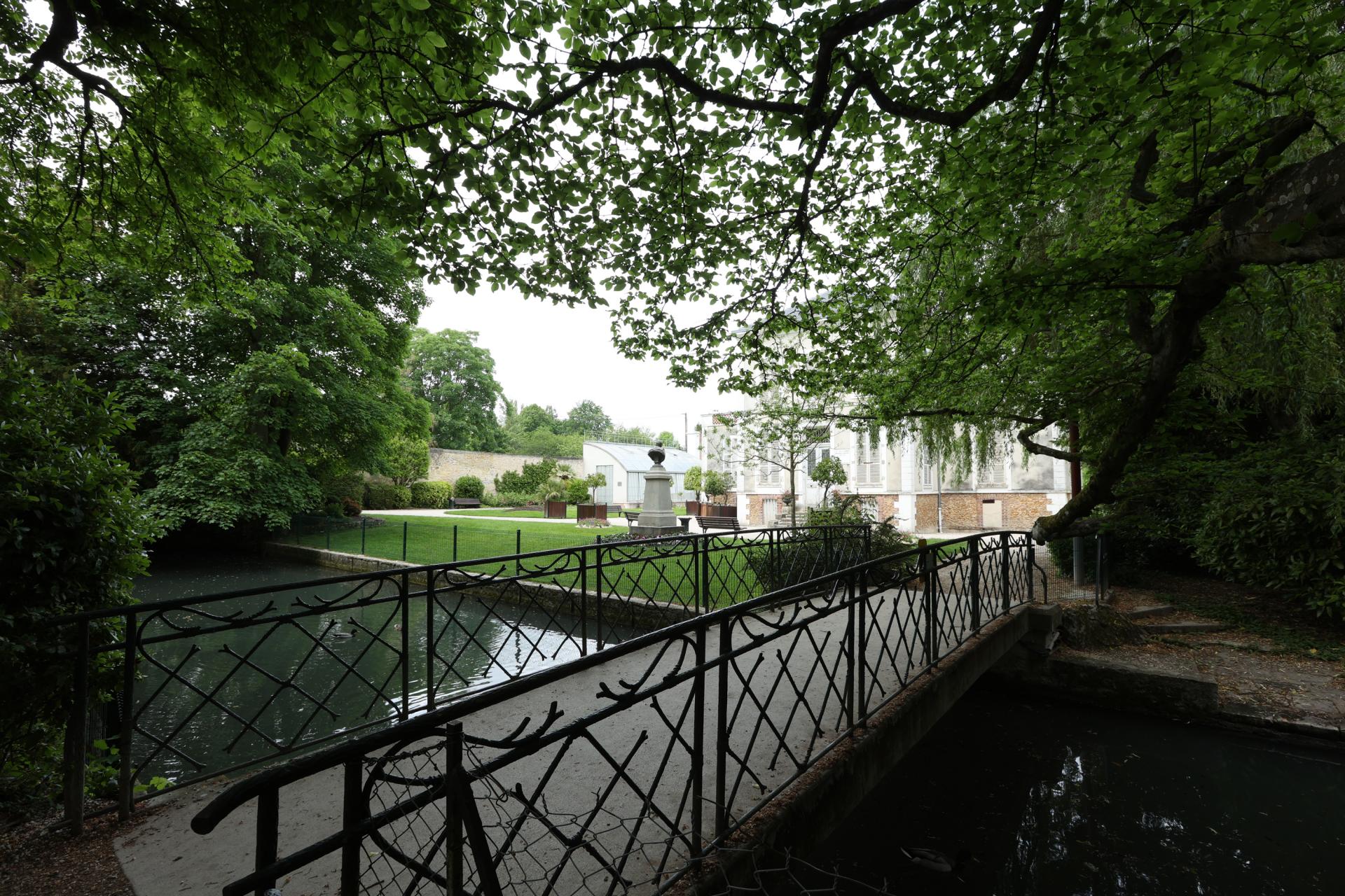 Provins-Jardin Garnier