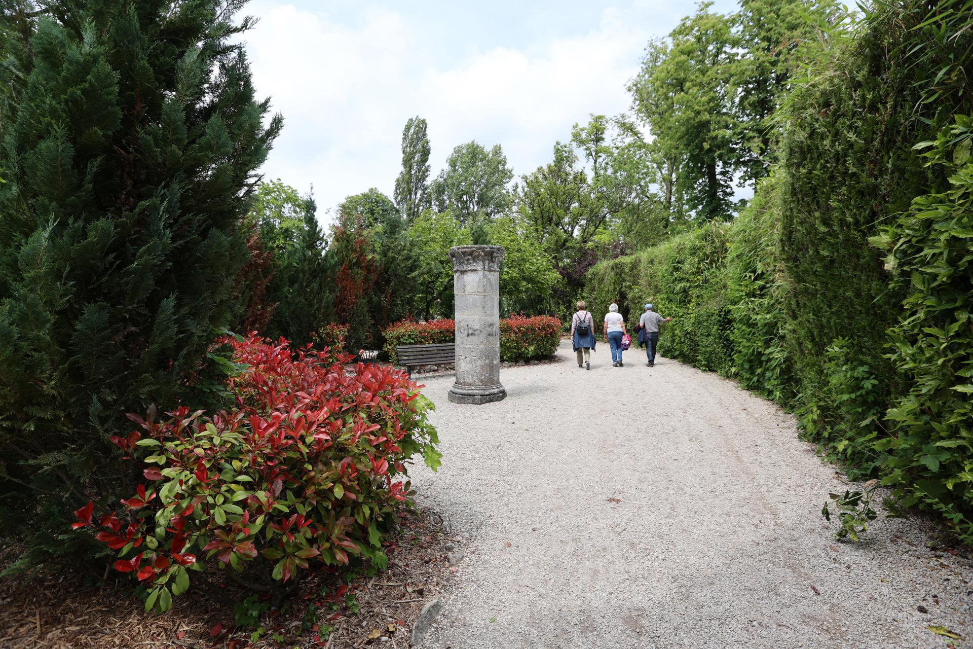 Provins-Jardin Garnier